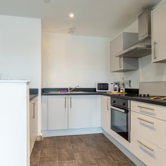 2 Bedroom Apartment - Image 1